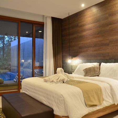 Anindya Hill View Villa 7 Bedrooms With A Private Swimming Pool Bandung Dış mekan fotoğraf