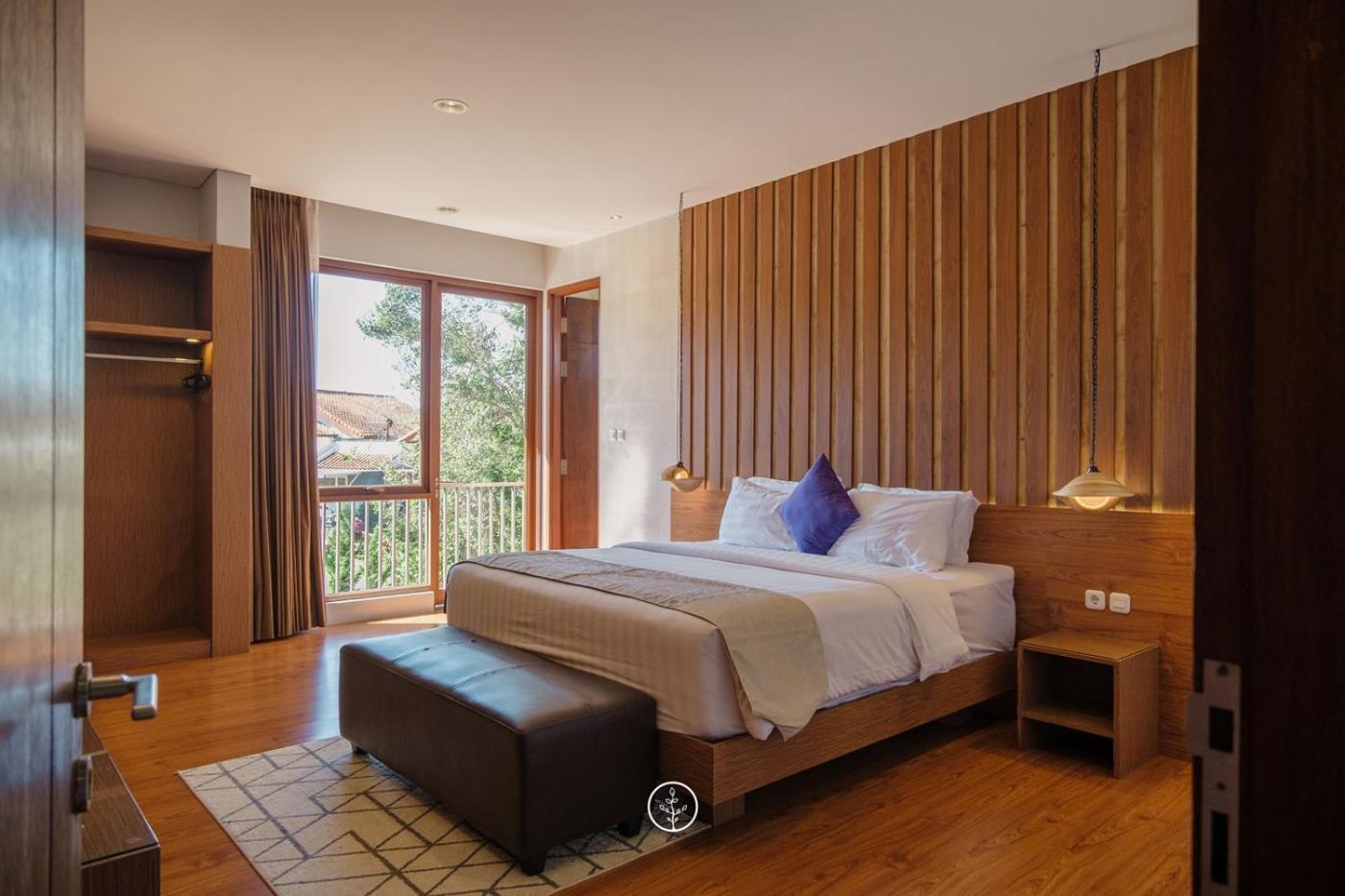 Anindya Hill View Villa 7 Bedrooms With A Private Swimming Pool Bandung Dış mekan fotoğraf